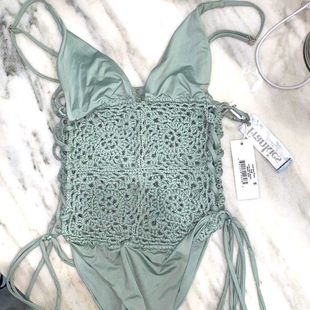 Frankies Bikinis Lilah in Sage